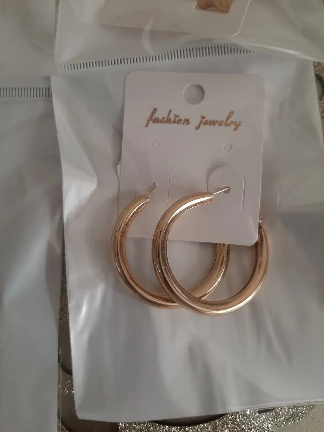 گوشواره رنگ ثابت|بدلیجات|تهران, قلمستان|دیوار