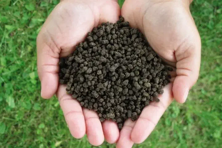 کودهای ارگانیک وبیولوژیک|خدمات باغبانی و درختکاری|اصفهان, مفتح|دیوار