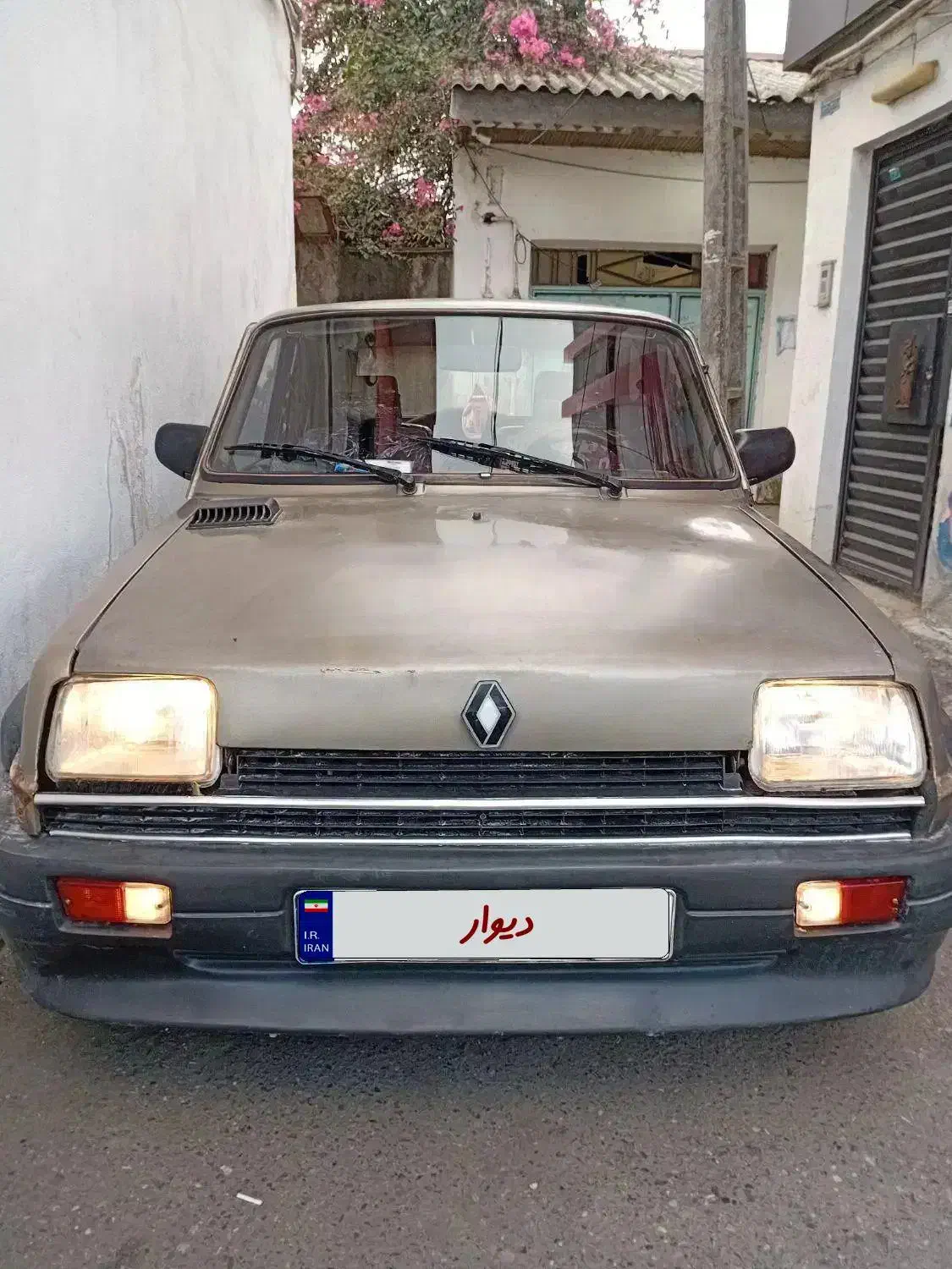 پی کی مدل83کابراتورموتوربه شرط|خودرو سواری و وانت|رشت, کوی قدس|دیوار