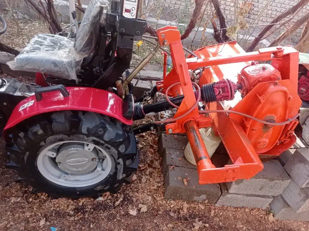 تراکتور گلدونی 950 مدل 1400|خودرو سنگین|بافق, |دیوار