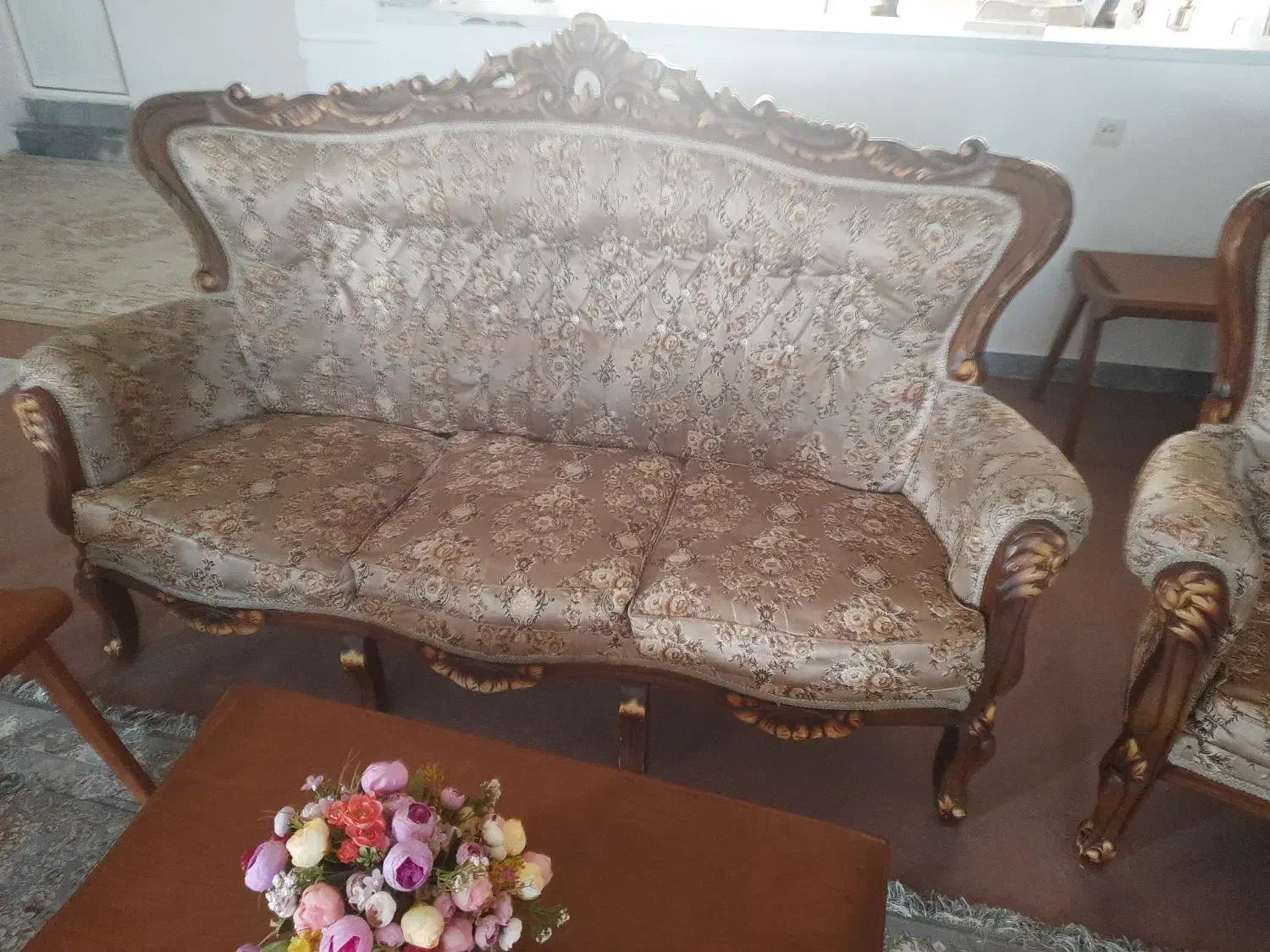 مبلمان ۷ نفره  سلطنتی|مبلمان خانگی و میز عسلی|یاسوج, |دیوار