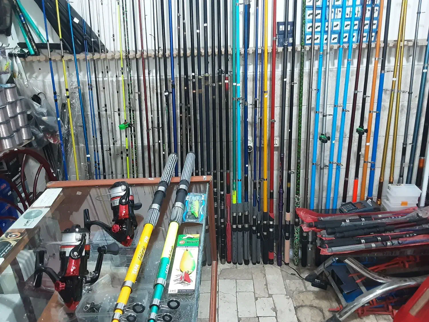 ست چوب وچرخ ماهیگیری ساپا مخصوص اردک ماهی|ماهیگیری|مشهد, شهرک رازی (شهرک غرب)|دیوار