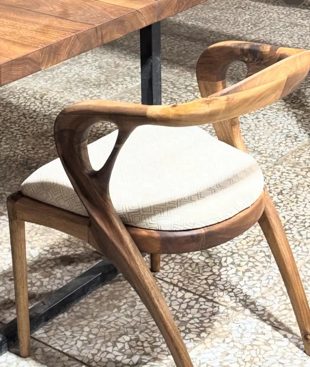 استخدام برشکاروخیاط،نجار و رنگ کار و‌رویه کوب|استخدام صنعتی، فنی، مهندسی|مشکین‌دشت, |دیوار