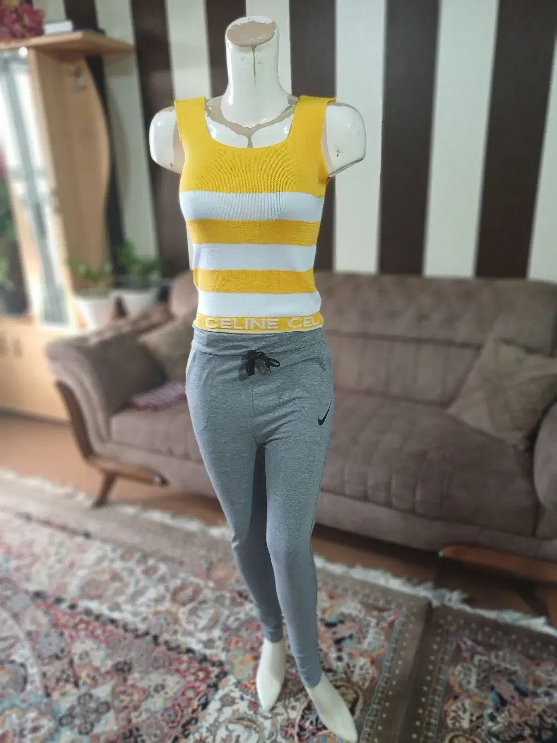 تاپ بافت|لباس|سرخنکلاته, |دیوار