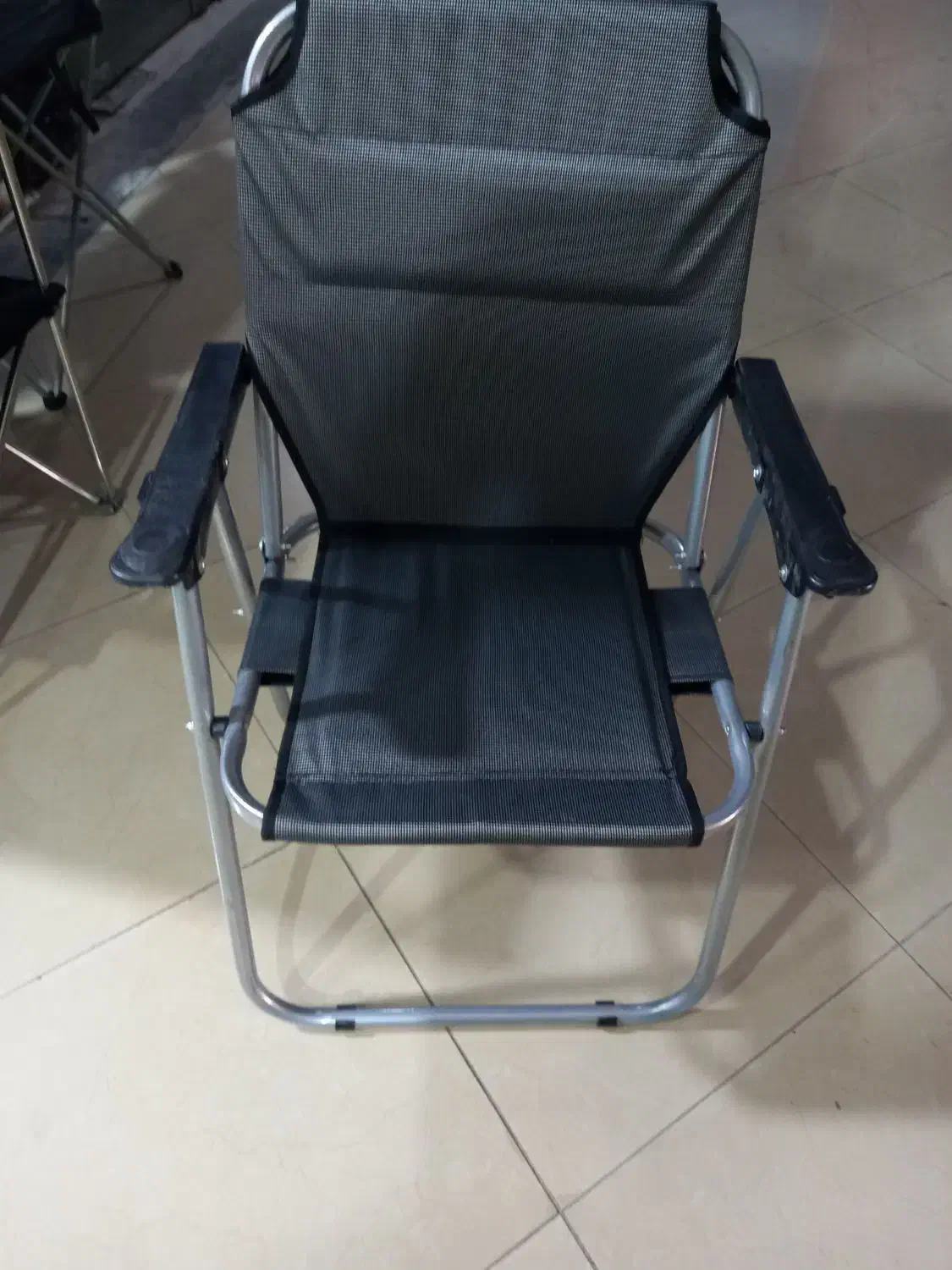 فروش تعدای انواع صندلی ومیز وکمد لباسی|کوهنوردی و کمپینگ|بندر گناوه, |دیوار