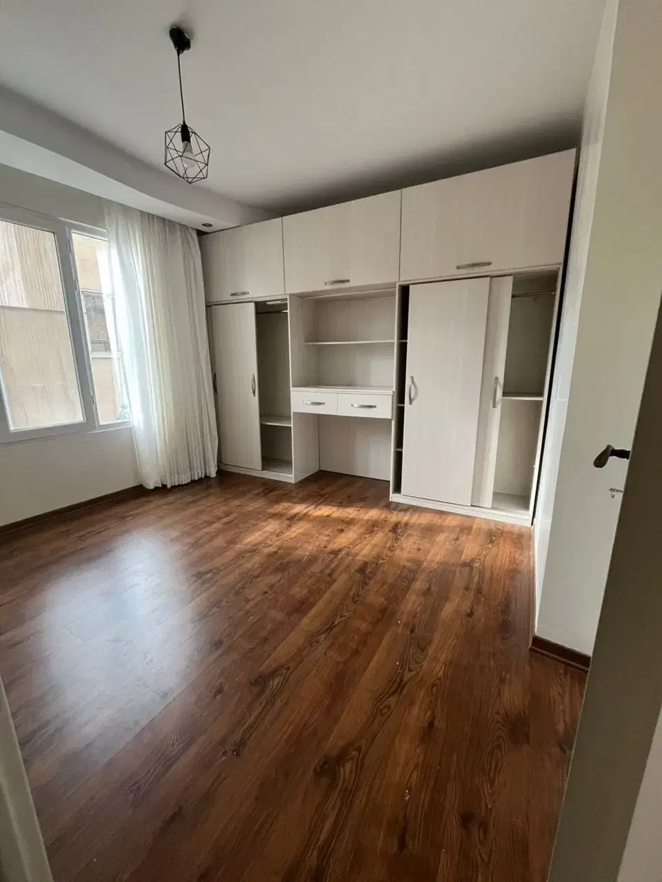 آپارتمان ۱۱۰ متری دزاشیب