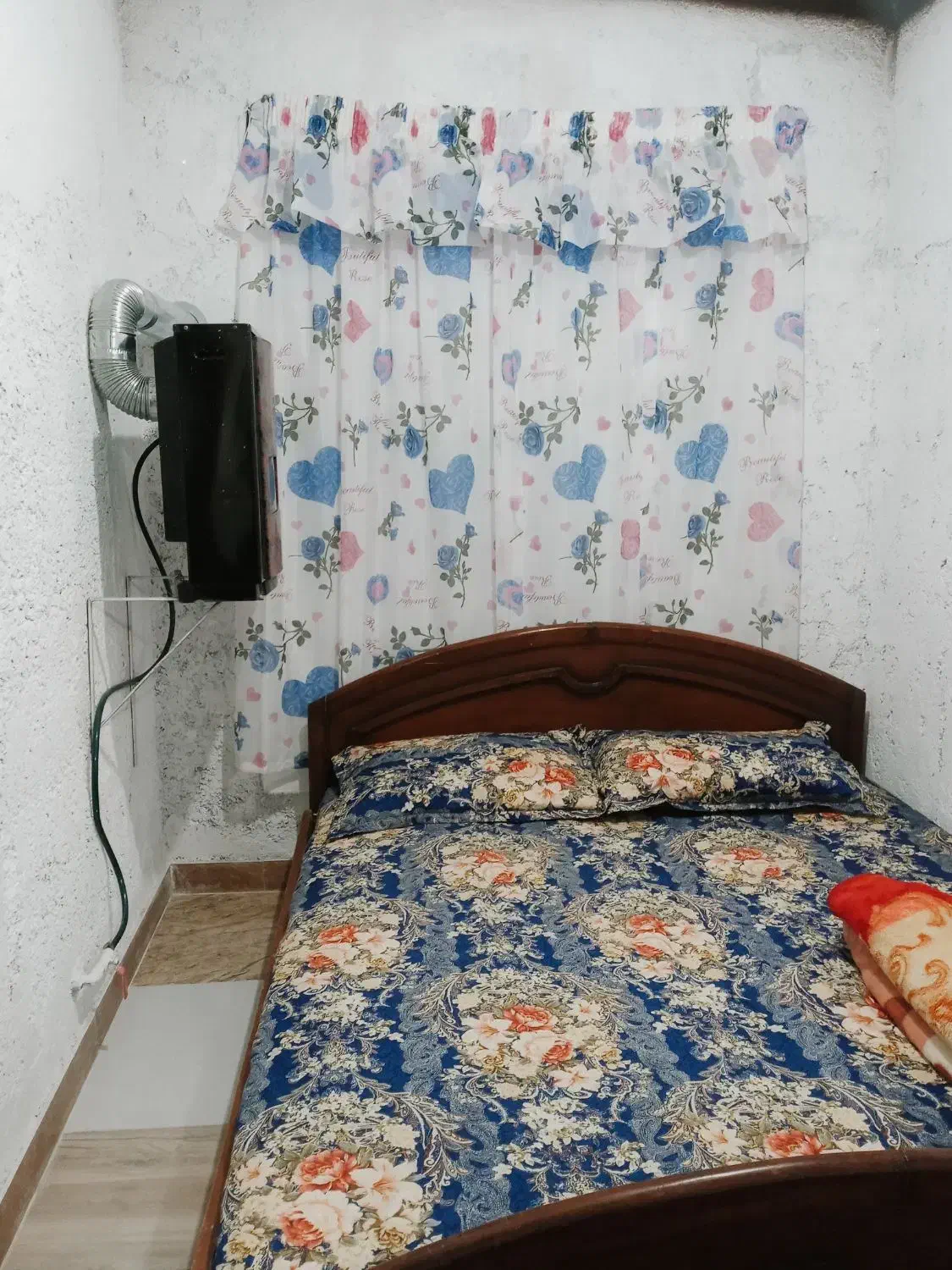 سوئیت یک خواب مسطقل تمیز روزانه ماهانه هفتگی|اجارهٔ کوتاه‌مدت ویلا و باغ|فومن, |دیوار