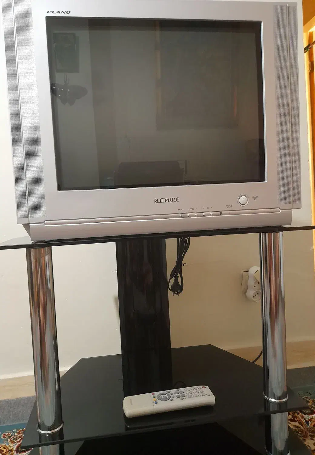 میز تلویزیون و تلویزیون|تلویزیون و پروژکتور|محمدیه-قزوین, |دیوار