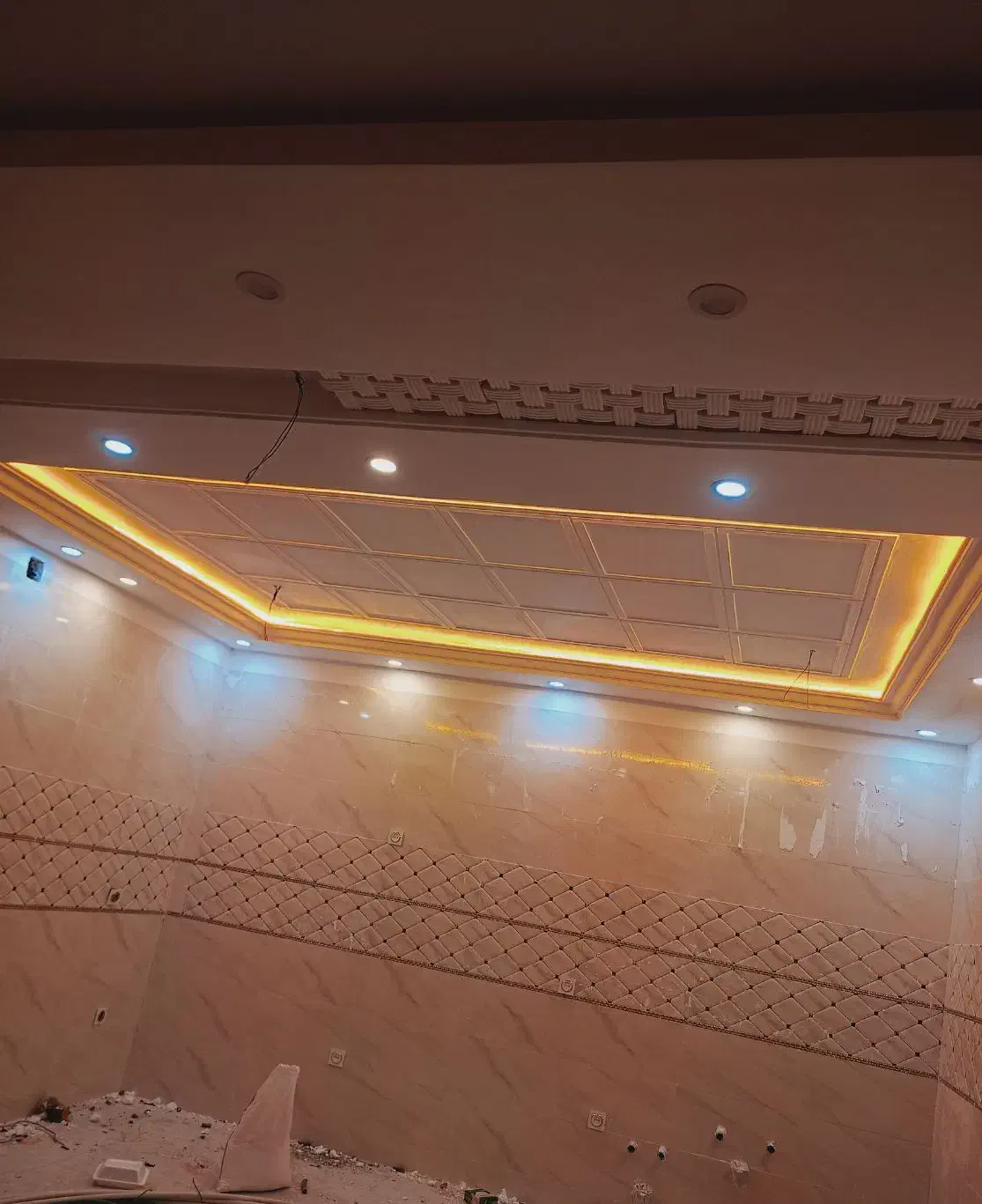 برق کشی ساختمان|خدمات پیشه و مهارت|میناب, |دیوار