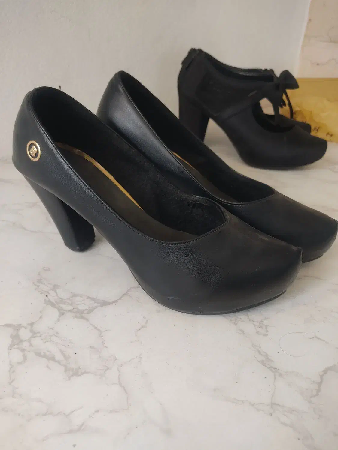 کفش مجلسی و کتونی|کیف، کفش، کمربند|آمل, |دیوار