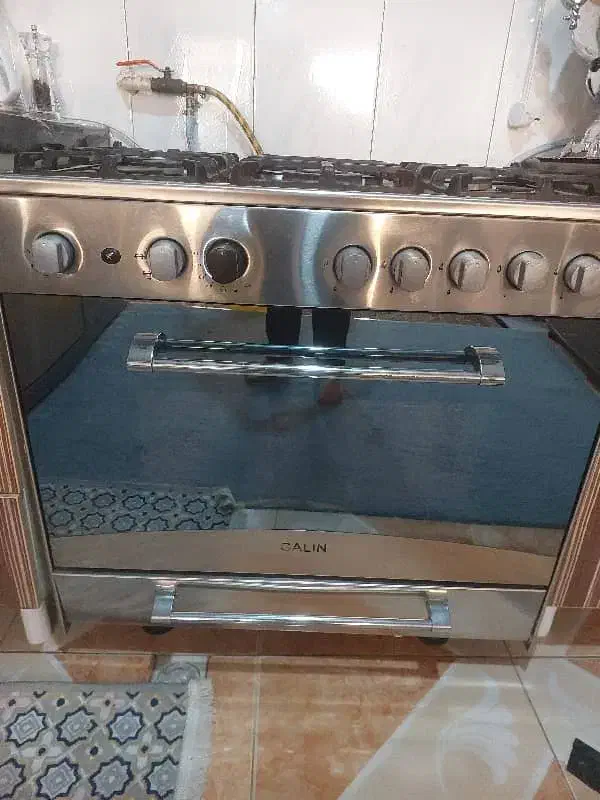 گاز فردار بسیار تمیز. تمام استیل.بدنه استیل کامل|اجاق گاز و لوازم برقی پخت‌وپز|شهریار, شهرک وائین|دیوار