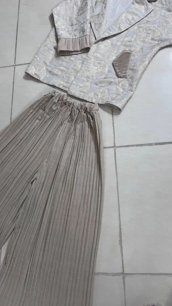 کت و شلوار پلیسه|لباس|ورامین, ورامین|دیوار