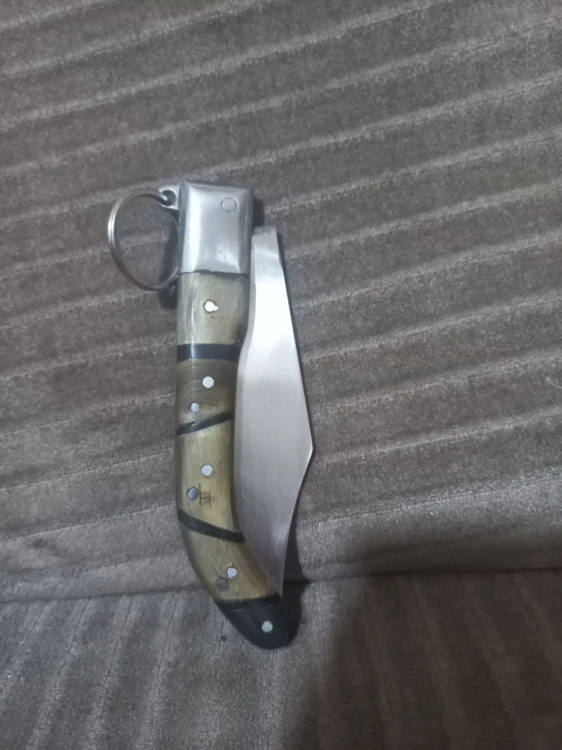 چاقو|کلکسیون اشیاء عتیقه|ایلام, |دیوار