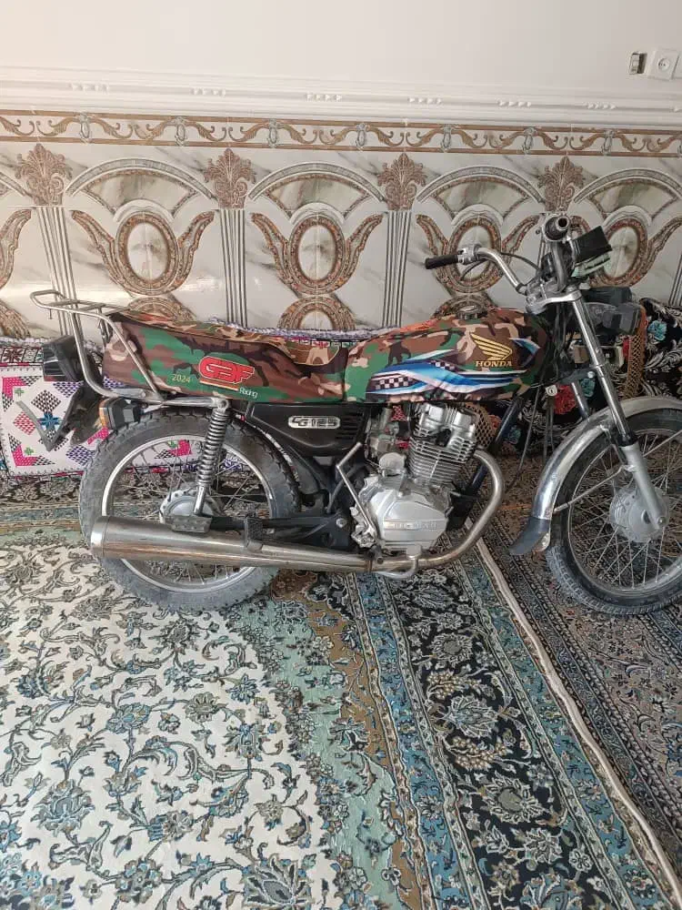 موتور هندا 125|موتورسیکلت|زهک, |دیوار