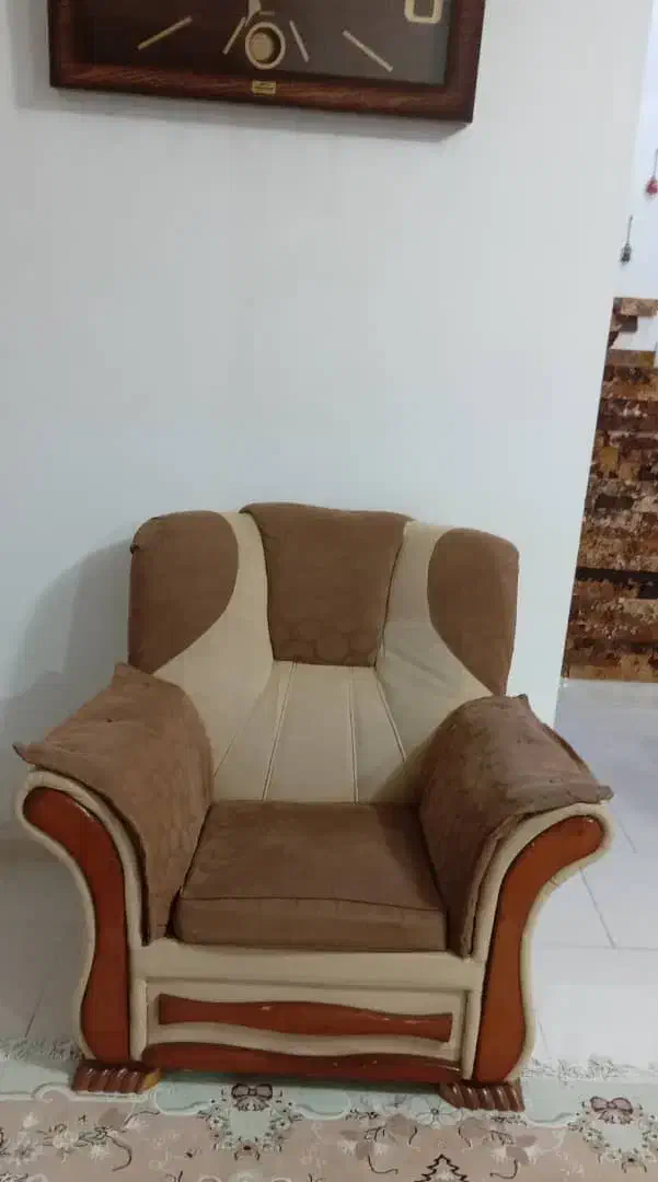 مبل ۷ نفره میز جلو مبلی|مبلمان خانگی و میز عسلی|قائم‌شهر, |دیوار