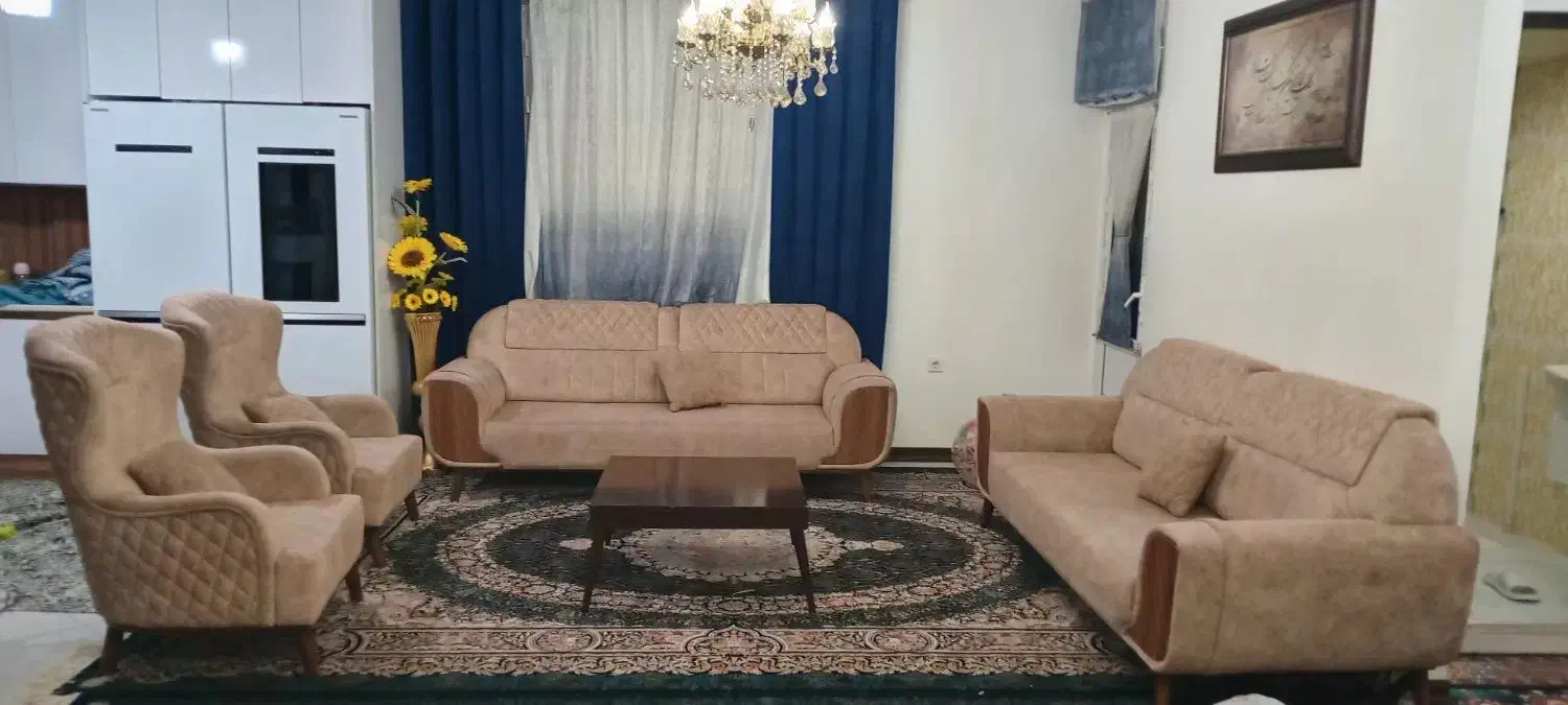 مبل هشت نفره در حد نو|مبلمان خانگی و میز عسلی|خرمآباد, |دیوار