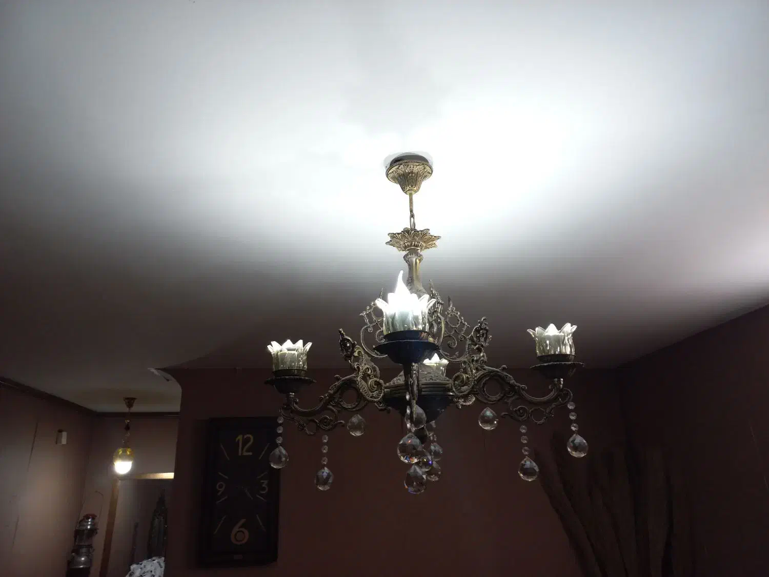 لوستر|لوستر و چراغ آویز|مشهد, اقبال|دیوار