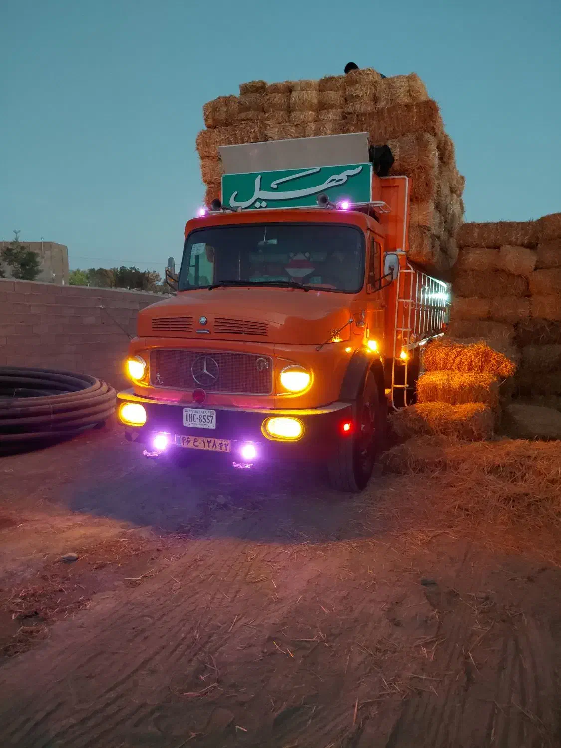 بنزتک باری مدل۱۳۹۳ درجه یک|خودرو سنگین|رضویه, |دیوار