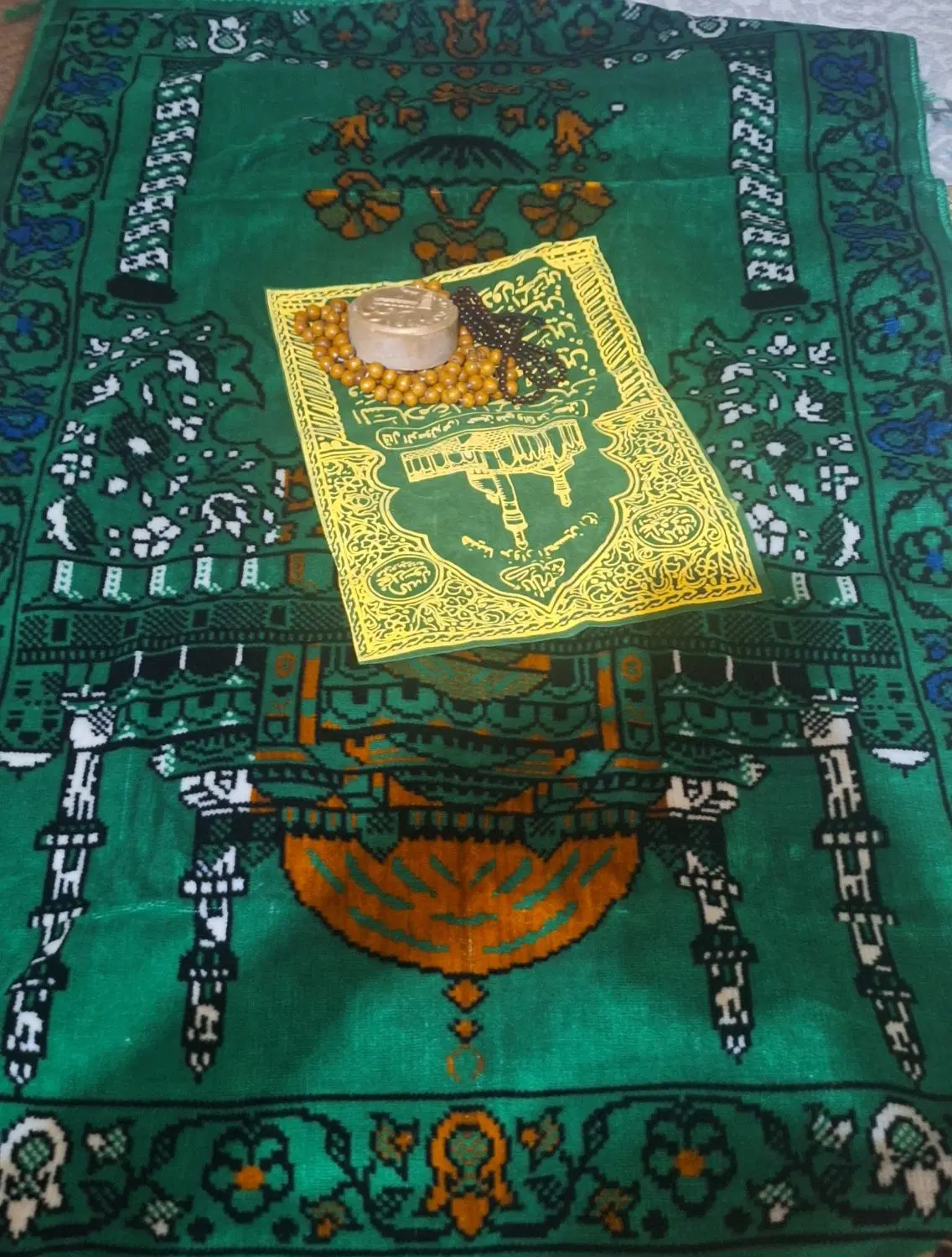 دو عدد سجاده دست نخورده|فرش|اصفهان, کوجان|دیوار