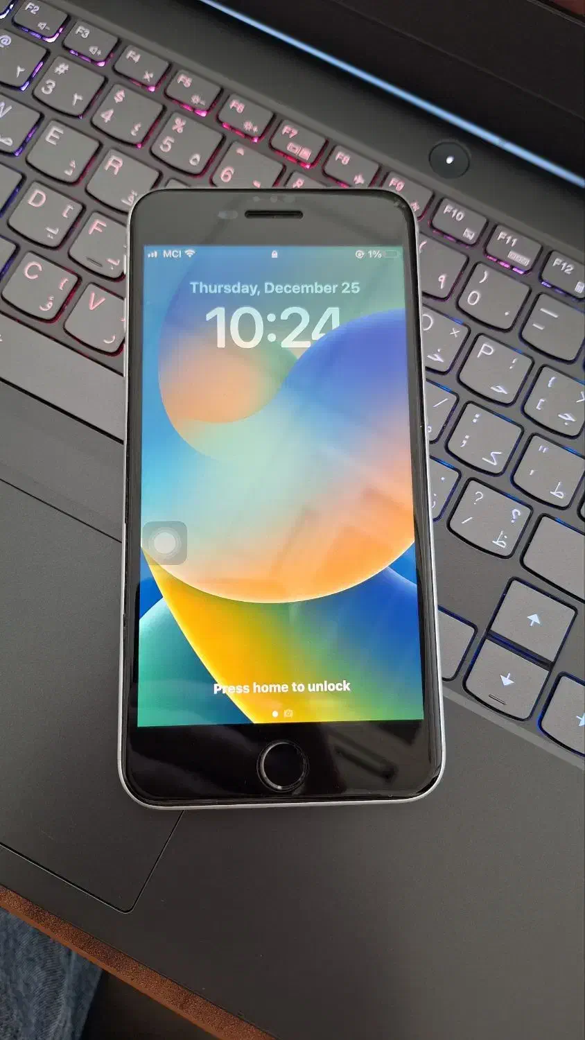 iphone 8 plus 64gig|موبایل|قم, ارم|دیوار