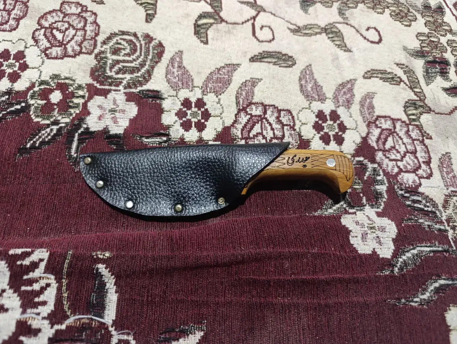 چاقوقیمت 550هزارتومان|کوهنوردی و کمپینگ|کازرون, |دیوار