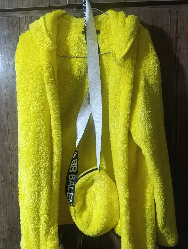 مانتو تدی|لباس|مشهد, فاطمیه|دیوار