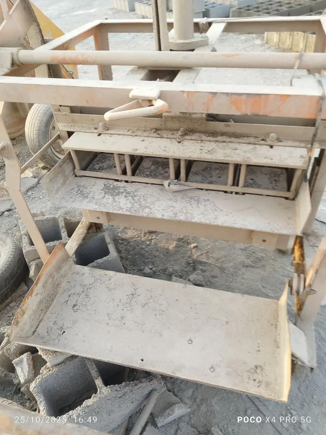 بلوک زن 20/21|ماشین‌آلات صنعتی|دزفول, |دیوار