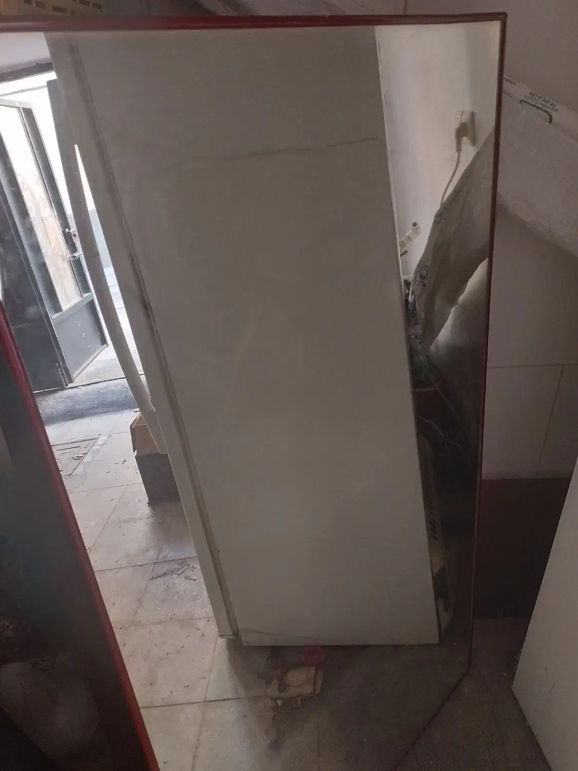 آینه|آینه|یزد, |دیوار