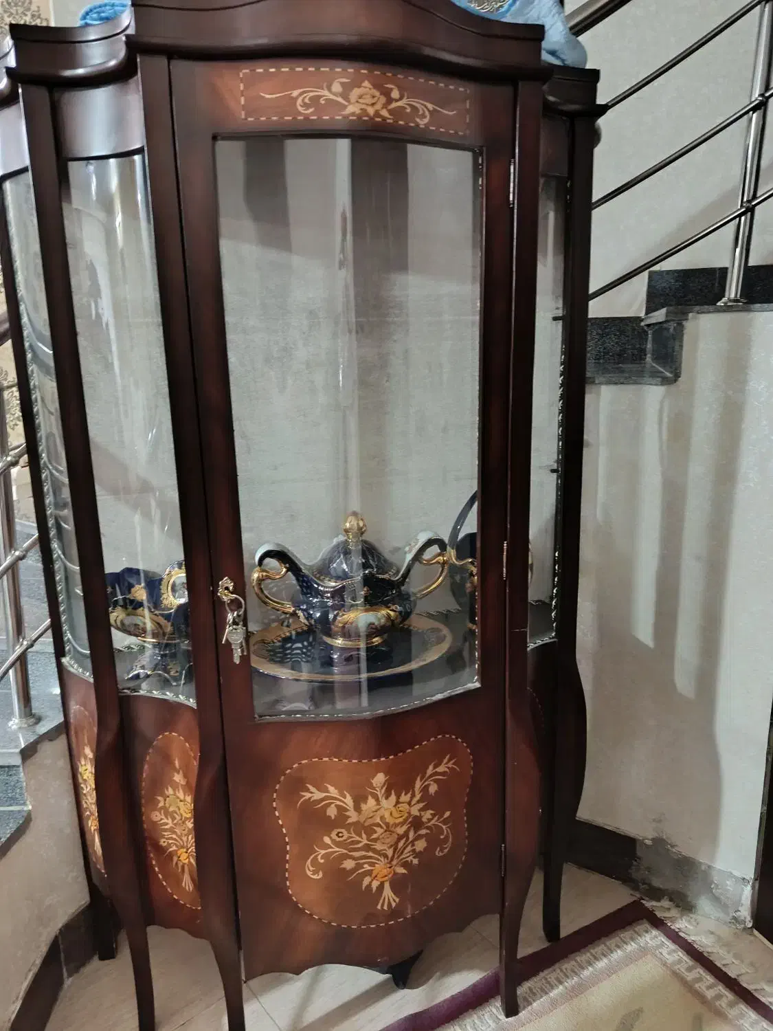 بوفه کمد دار|بوفه، ویترین، کنسول|تربت‌حیدریه, ۴۵ متری|دیوار