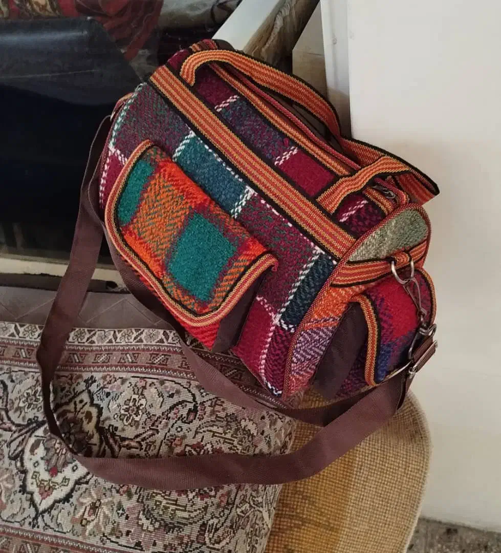 تولید کیف های جاجیم و گلیم و موج|کیف، کفش، کمربند|قرچک, زیبا شهر|دیوار