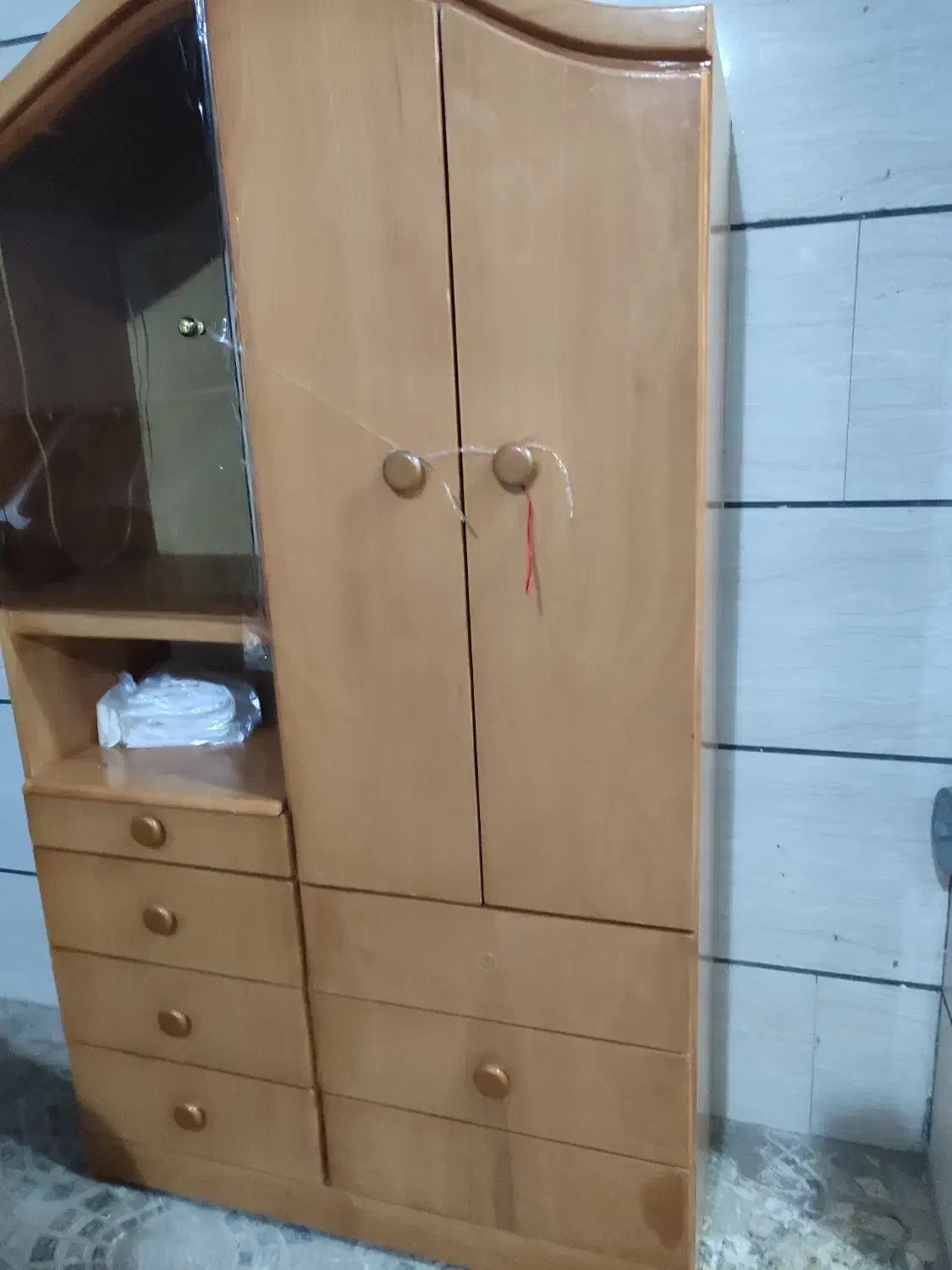 فروش کمد کودک|تخت و صندلی بچه|میانه, |دیوار