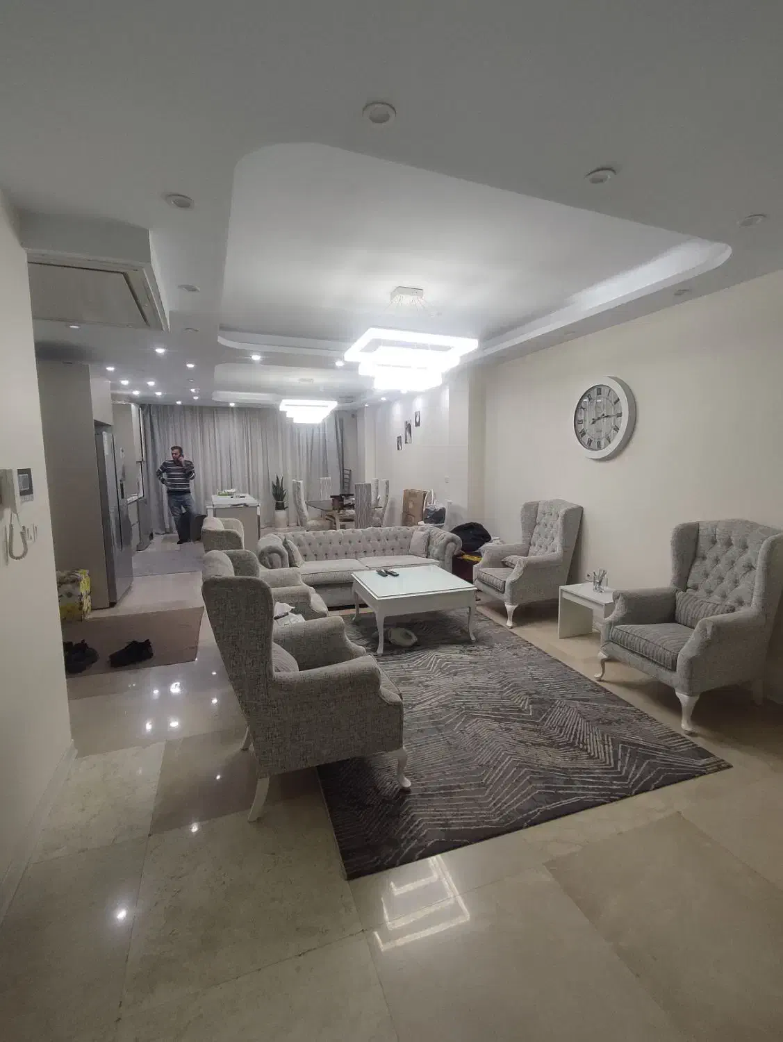 تهرانپارس غرب باقری قزاقی 96متر 2خوابه 2ساله لوکس