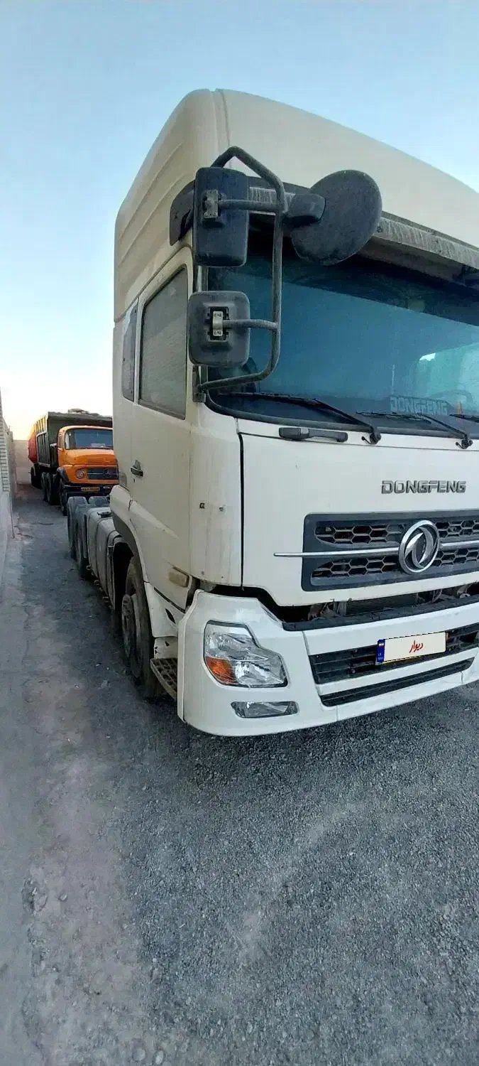 کشنده دانگ فنگ ۲۰۰۷بی رنگ|خودرو سنگین|یزد, |دیوار