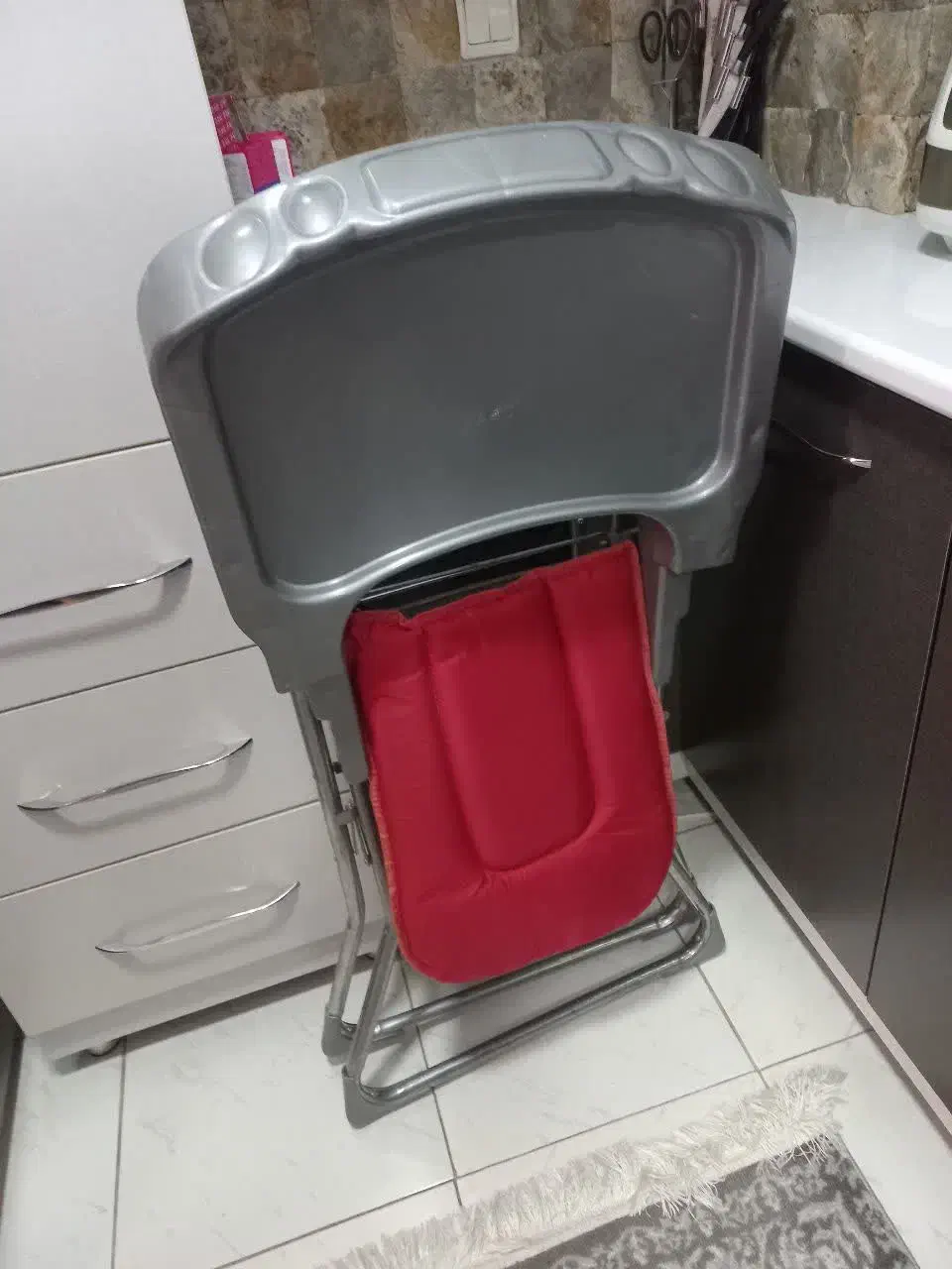 صندلی غذای کودک|تخت و صندلی بچه|ابهر, |دیوار