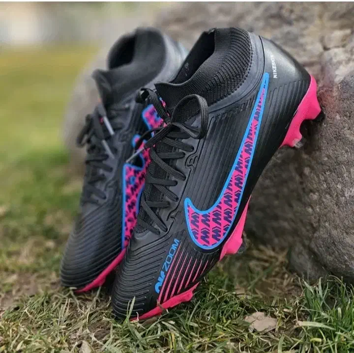 استوک درجه یک و عالی|کیف، کفش، کمربند|مرند, |دیوار