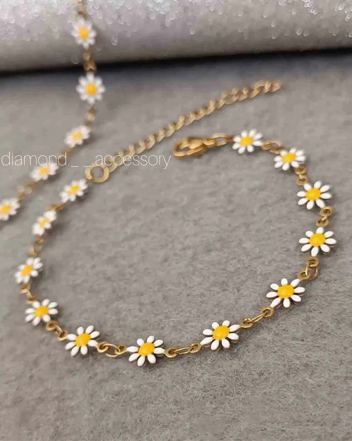 دستبند بابونه|بدلیجات|رودسر, |دیوار