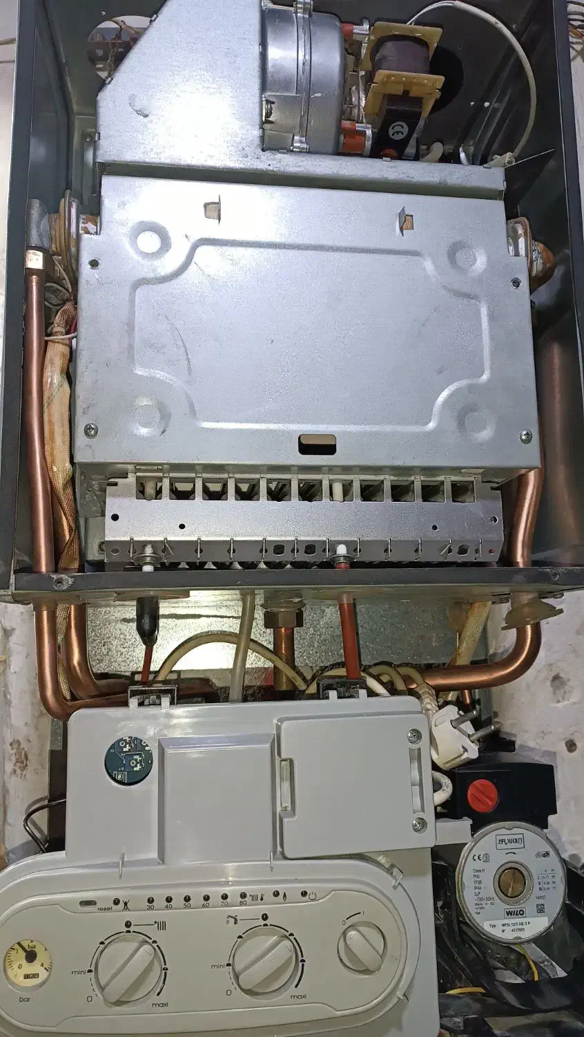 تعمیرکار پکیج سرویسکار|خدمات پیشه و مهارت|اندیشه, اندیشه فاز ۱|دیوار