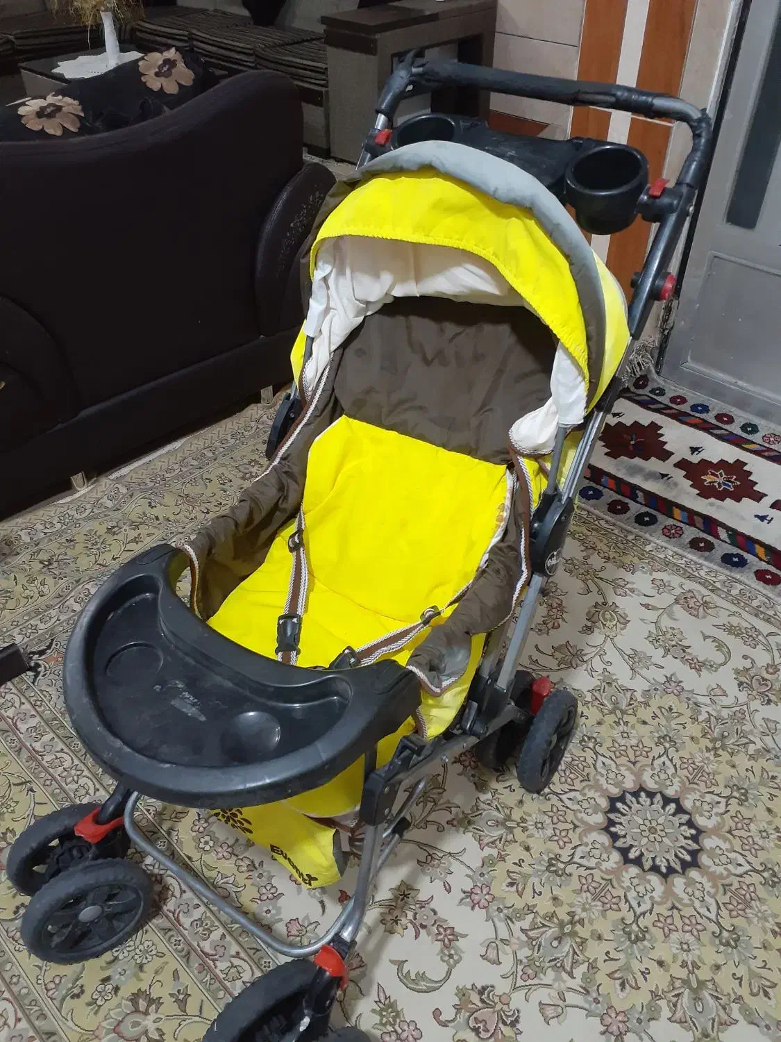 کالسکه بچه صحیح وسالم|کالسکه و لوازم جانبی|گرمسار, |دیوار