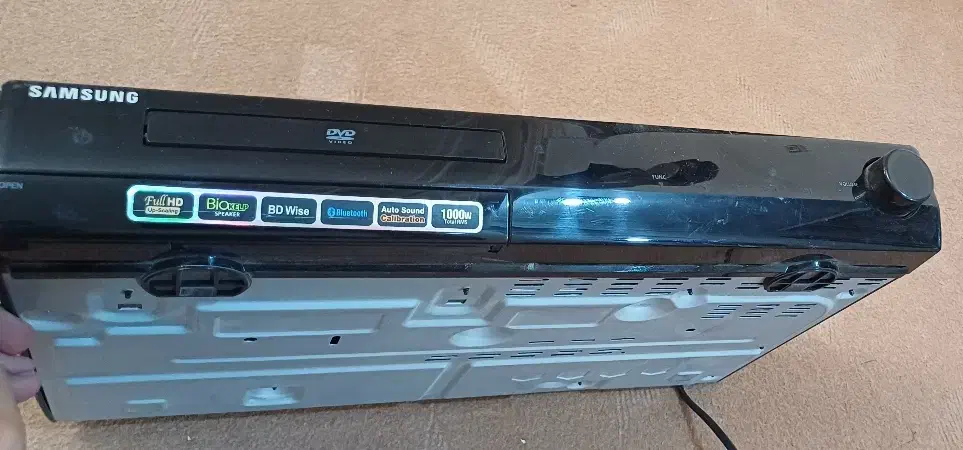 دی وی دی در حد سامسونگ|پخشکننده DVD و ویدیو|هشتگرد, شهرک ولیعصر (مصلی)|دیوار