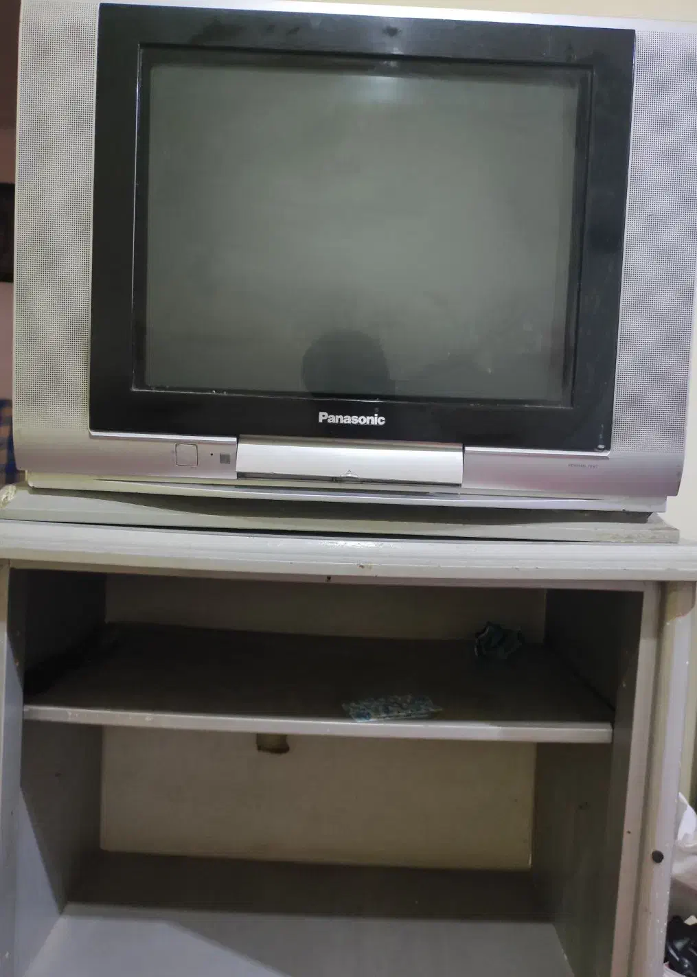 تلویزیون پاناسونیک « میز تلویزیون » با تخفیف|تلویزیون و پروژکتور|اهواز, نادری|دیوار