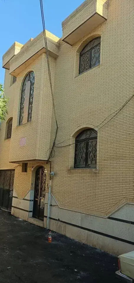 فروش یک باب منزل ویلایی۲طبقه  «سنددار-بلوارگلستان»|فروش خانه و ویلا|شیراز, حافظیه|دیوار