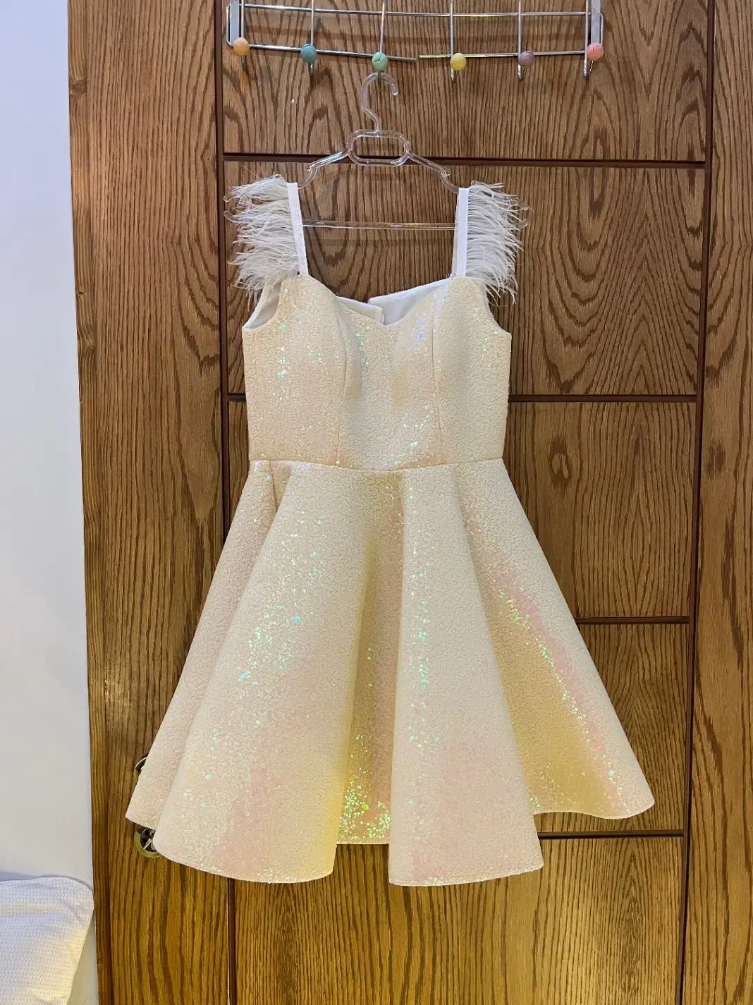 لباس|لباس|مشهد, کوثر|دیوار