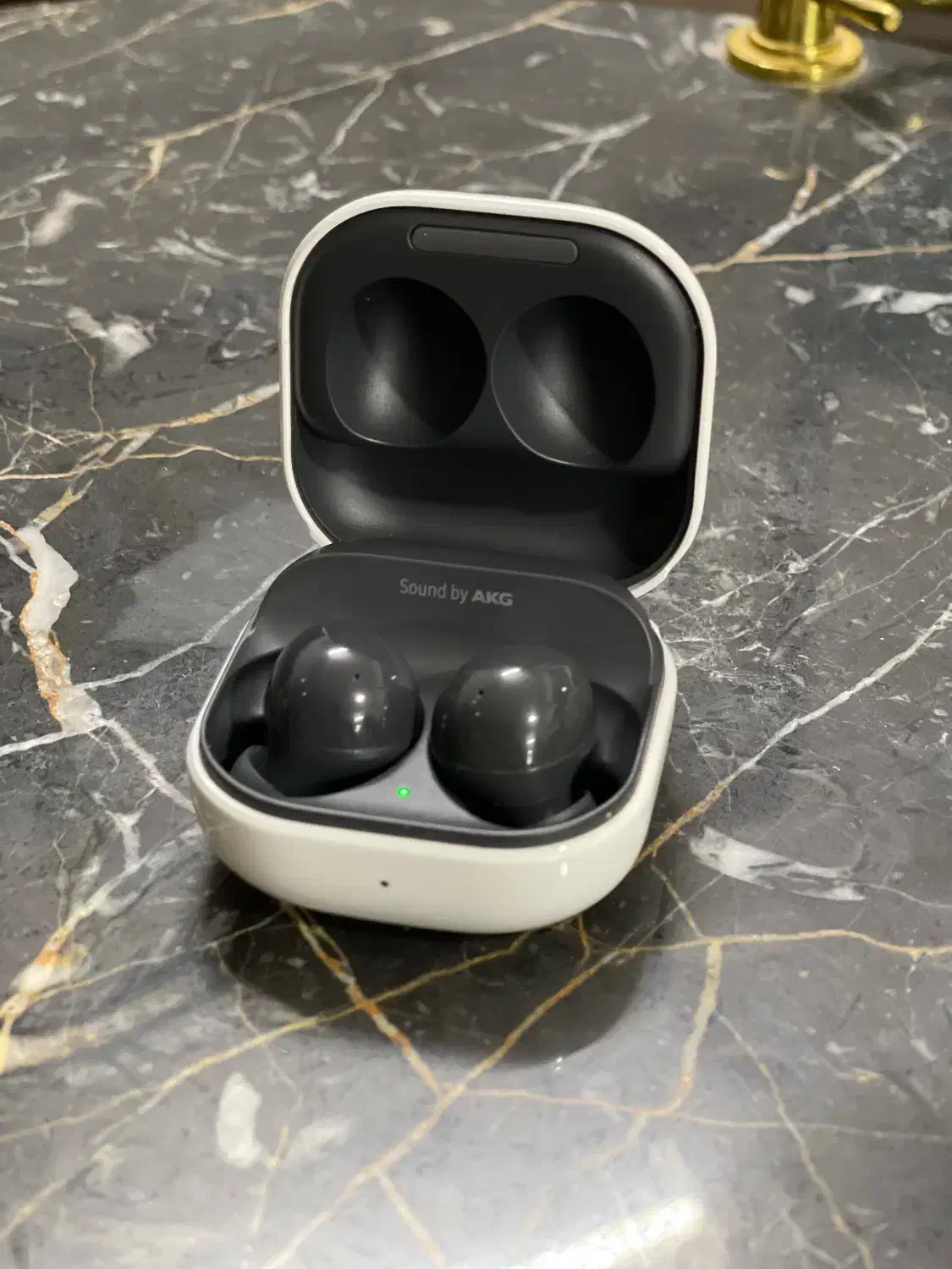 بادز 2 سامسونگ|لوازم جانبی موبایل و تبلت|قم, هفت تیر|دیوار