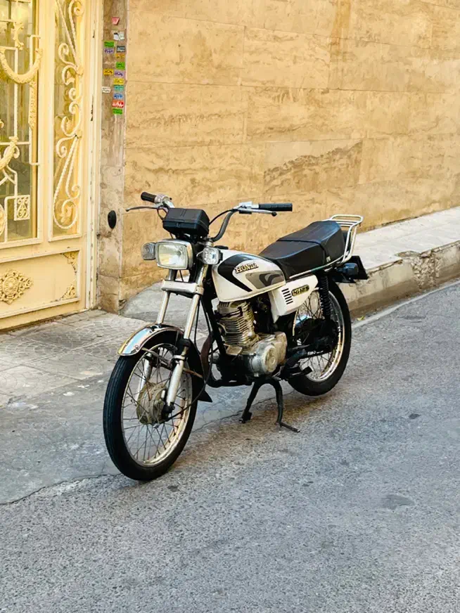 موتور ۱۲۵ مدل ۸۶ مزایده|موتورسیکلت|تبریز, |دیوار