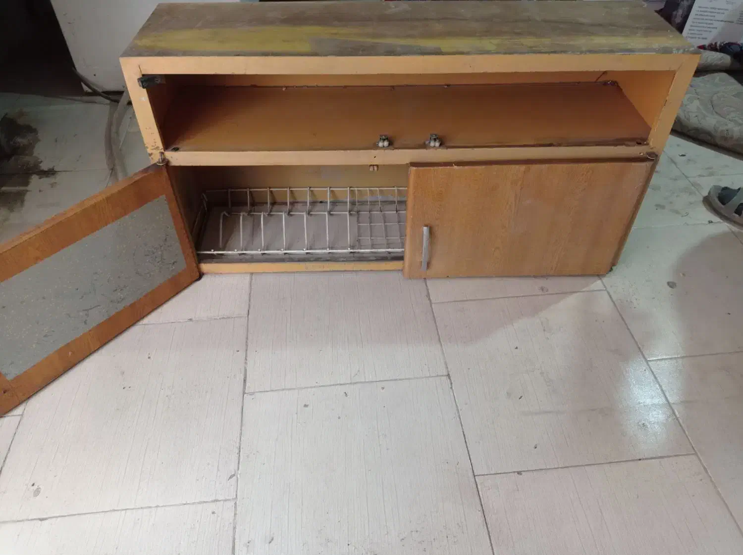 کابینت ابچکان|آب‌چکان و نظم‌دهنده ظروف|سبزوار, امام خمینی (ناوی)|دیوار