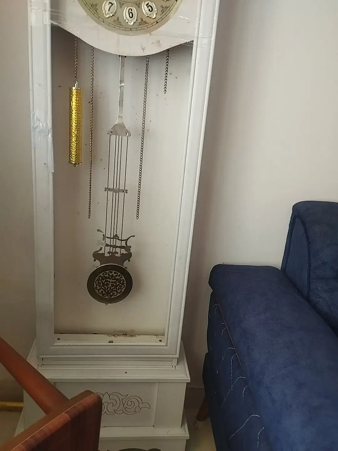 ساعت ایستاده|ساعت دیواری و تزئینی|صدرا-فارس, فاز ۱|دیوار