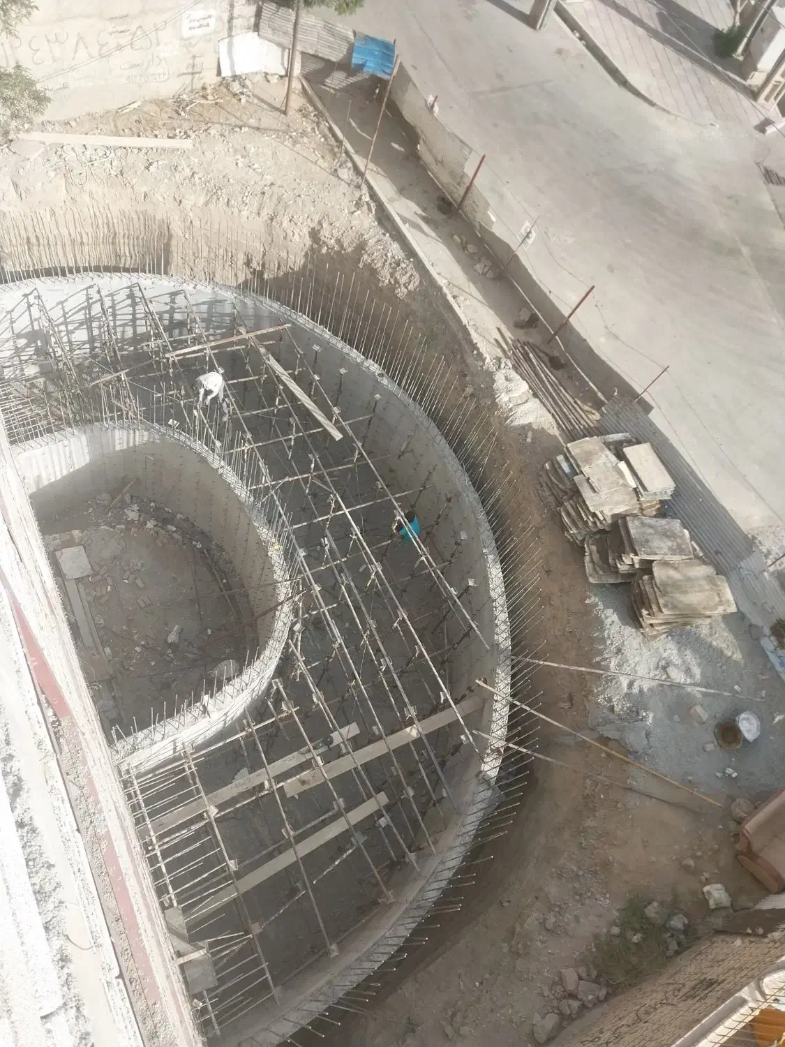 آرماتوربندی ، جوشکاری ، رابیست، نرده ، حفاظ|خدمات پیشه و مهارت|قدس, شهر‌قدس|دیوار