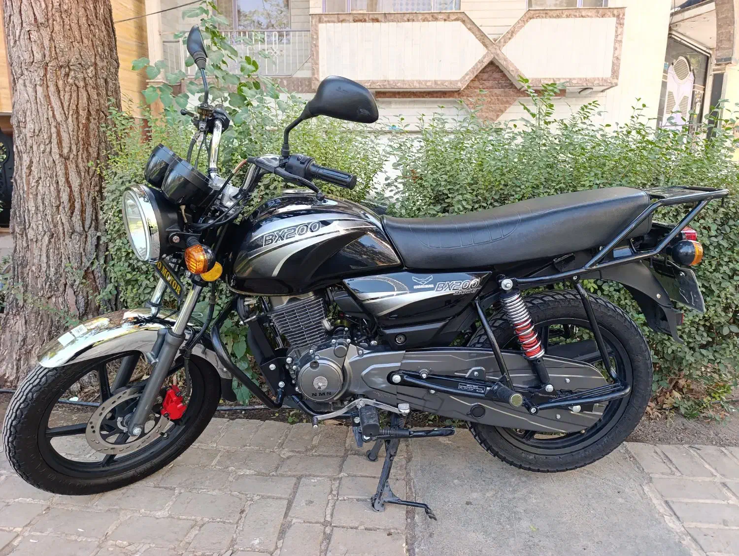 موتورسیکلت BX200 نیرو موتور  ۱۴۰۴|موتورسیکلت|سبزوار, کاشفی شمالی (دادگستری)|دیوار