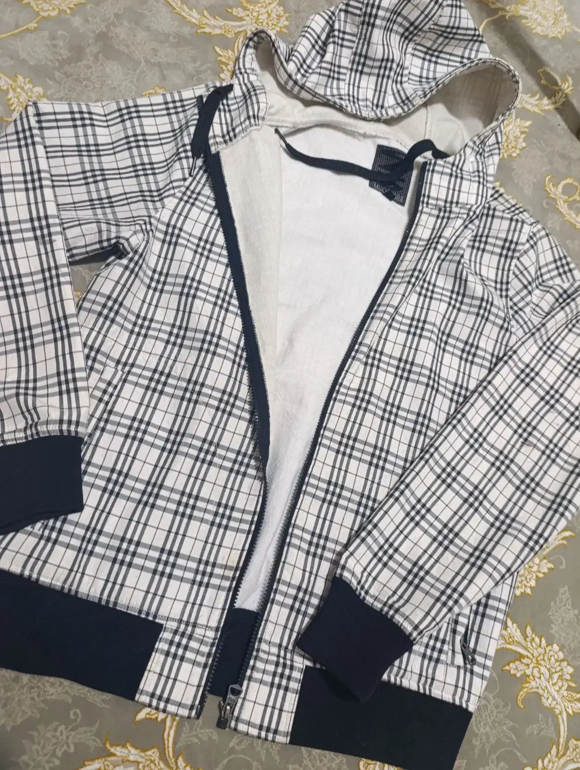 کاپشن کارمندی ترکیه و کاپشن پسرانه شیک ترکیه|لباس|خوی, |دیوار