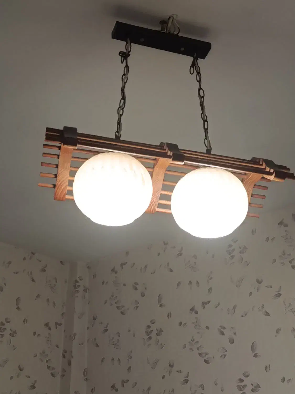 لوستر آشپزخونه یا اتاق خواب با شیشه شامپانی|لوستر و چراغ آویز|کرج, خرمدشت|دیوار